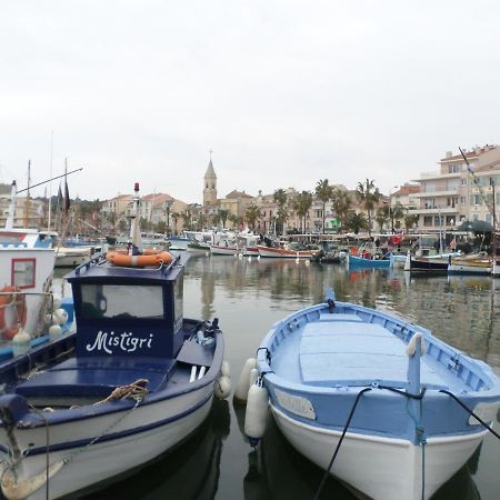 Les Romarins Appartement Climatise La Seyne-sur-Mer Exteriör bild